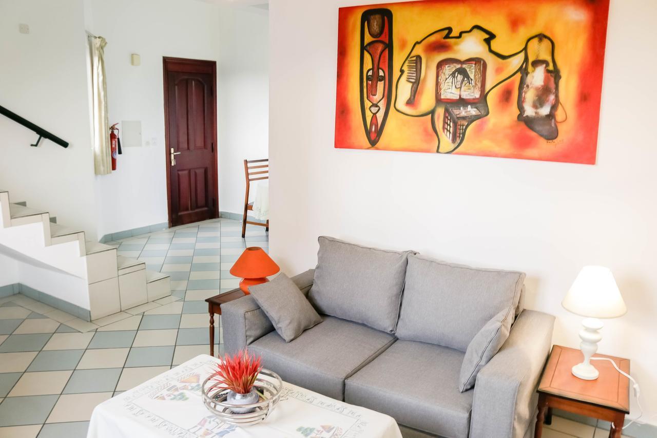 Tchero Appartement 1 Douala Exterior foto